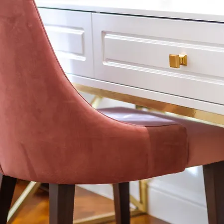 Ann Luxury Bed & Breakfast 4*