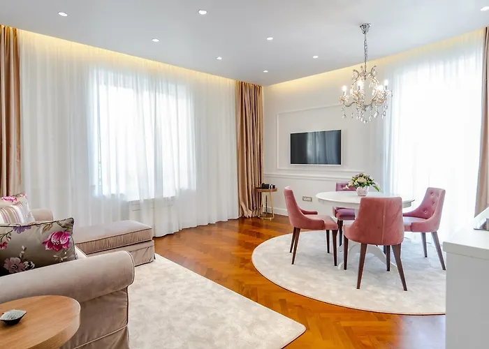 Ann Luxury Bed & Breakfast Split